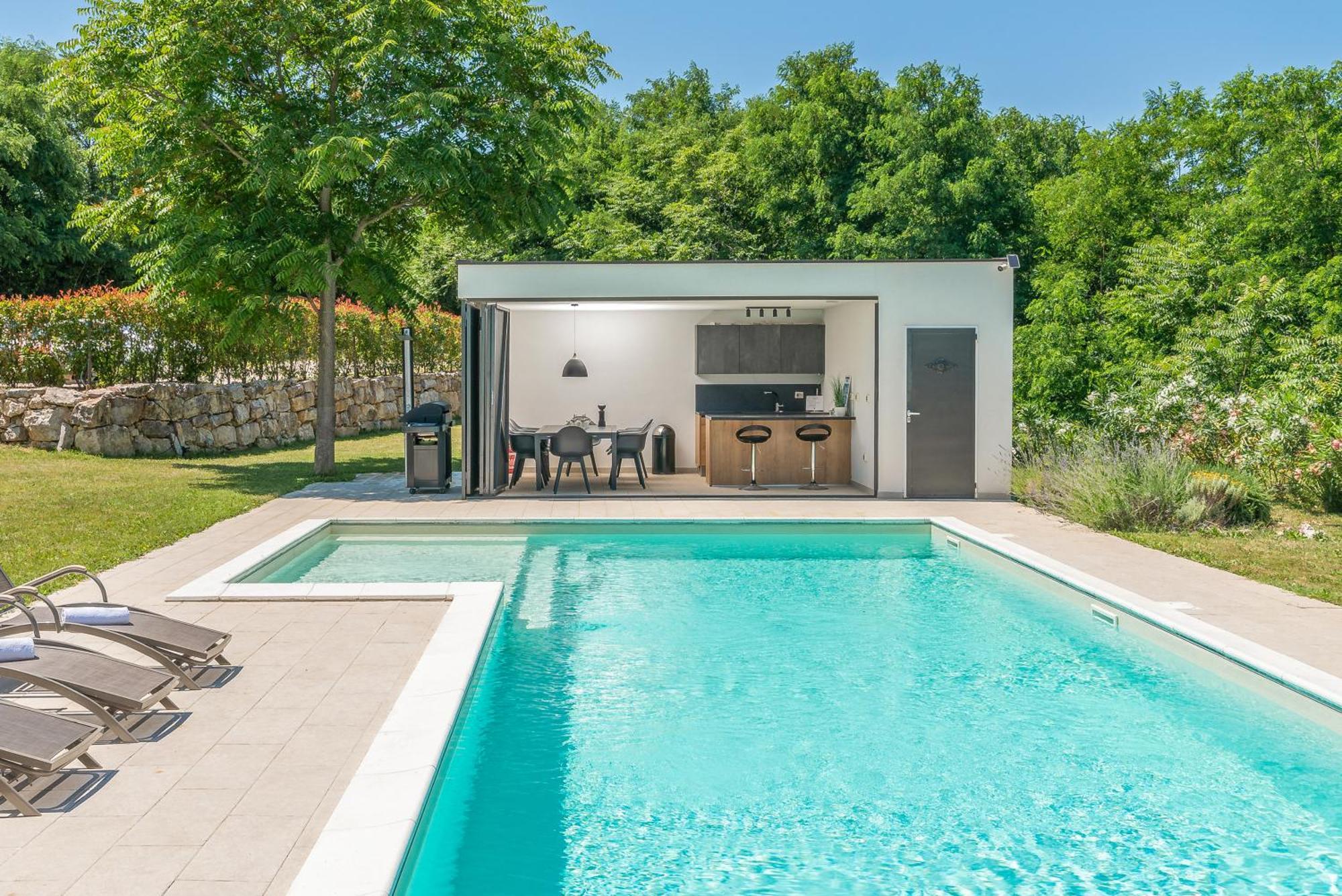 Villas Martincici With Large Pool Grožnjan Exteriör bild
