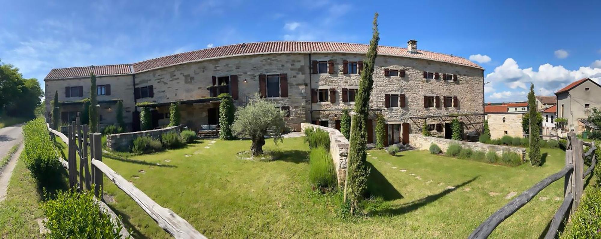 Villas Martincici With Large Pool Grožnjan Exteriör bild
