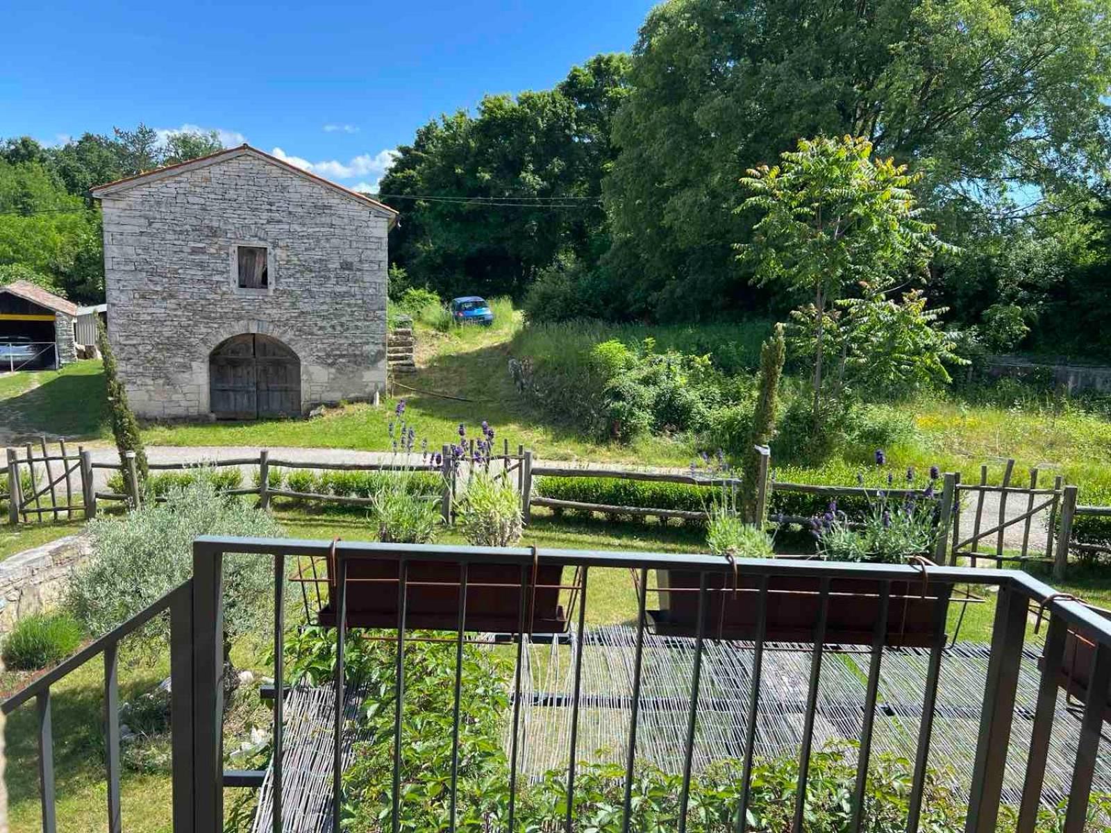 Villas Martincici With Large Pool Grožnjan Exteriör bild